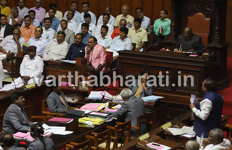 ಮಾಜಿ ಸ್ಪೀಕರ್ ಬಣಕಾರ ನಿಧನ: ಉಭಯ ಸದನಗಳಲ್ಲಿ ಭಾವಪೂರ್ಣ ಶ್ರದ್ಧಾಂಜಲಿ